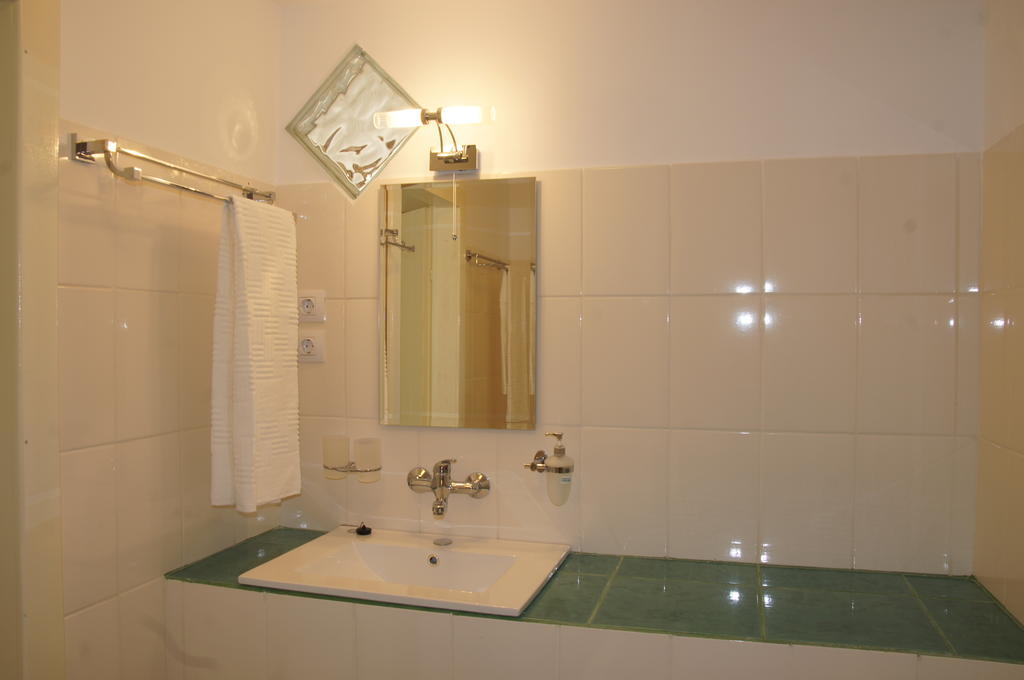 Pensiunea Valea Lupului Valea Lupului  Room photo